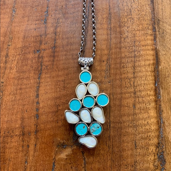 Necklace - Picture 3 of 5